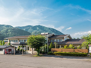 �����y�߂��ق��X�L�[�ꃊ�t�g���؍ݒ��t�z�����炬�X���̏h�������i�[�H�t�j�P���Q���@�X�L�[���X�m�[�{�[�h�@�����o�X�c�A�[���V��㔭